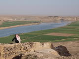 Blick von der Zitadelle von Halabiya (Zenobia) über den Euphrat