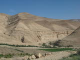 Jordanien: Landschaft auf der Fahrt von Kerak nach Petra