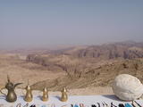 Jordanien: Landschaft auf der Fahrt von Petra zum Wadi Rum
