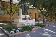 Il-Monument tal-Assedju l-Kbir (Great Siege Monument) und Gedenkstätte für Daphne Caruana Galizia in Valletta, Malta