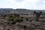 Außenwand der Ġgantija-Tempel in Xagħra auf der Insel Gozo