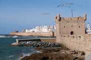 Medina und Turm der Hafenmauer von Essaouira, Marokko