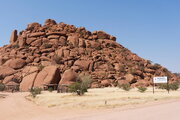 Eingang zum Damara Living Museum, Namibia