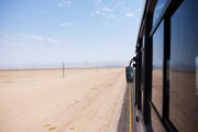 Küstennebel über dem Horizont der Namib-Wüste, Namibia
