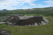 Aussicht vom Grábrók-Krater auf den Krater Grábrókarfell (Rauðabrók), Island